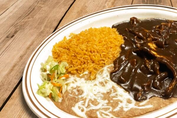 Pollo en Mole (55)